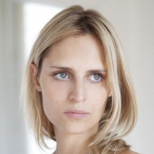 Sabrina Seyvecou