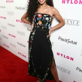 Samantha Logan 
