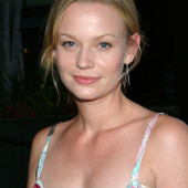 Samantha Mathis 