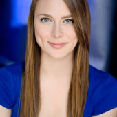 Sara Mitich sexy