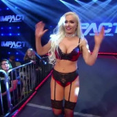 Scarlett Bordeaux