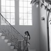 Scarlett Byrne sexy