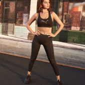 Selena Gomez cameltoe
