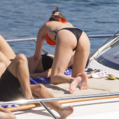 Selena Gomez leaked photos