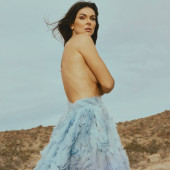 Serinda Swan
