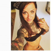 Sina Minou instagramPNG