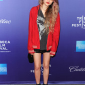 Sky Ferreira young