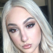 Skylar Vox