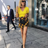 Sonia Lyson sexy