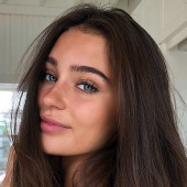 Sophi Knight