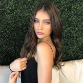 Sophi Knight 