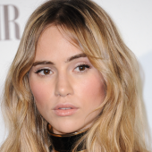 Suki Waterhouse