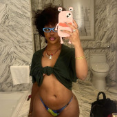 SZA 