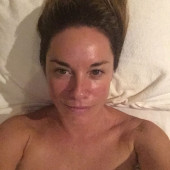 Tamzin Outhwaite topless