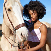 Tanaye White