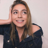 Tina Neumann sexy