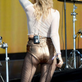 Tove Lo ass