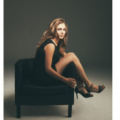 Tracy Spiridakos 