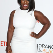 Uzo Aduba orange is the new black
