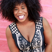 Uzo Aduba sexy