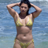 Vanessa White body