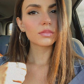 Victoria Justice 