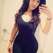 Yaris Sanchez selfie