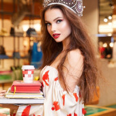 Yulia Polyachikhina 