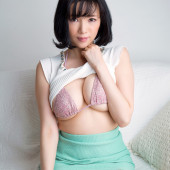 Yuuri Morishita upskirt
