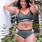 Yvonne DeLaRosa 