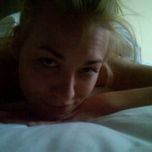 Yvonne Strahovski nude