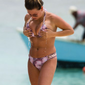 Zara Holland