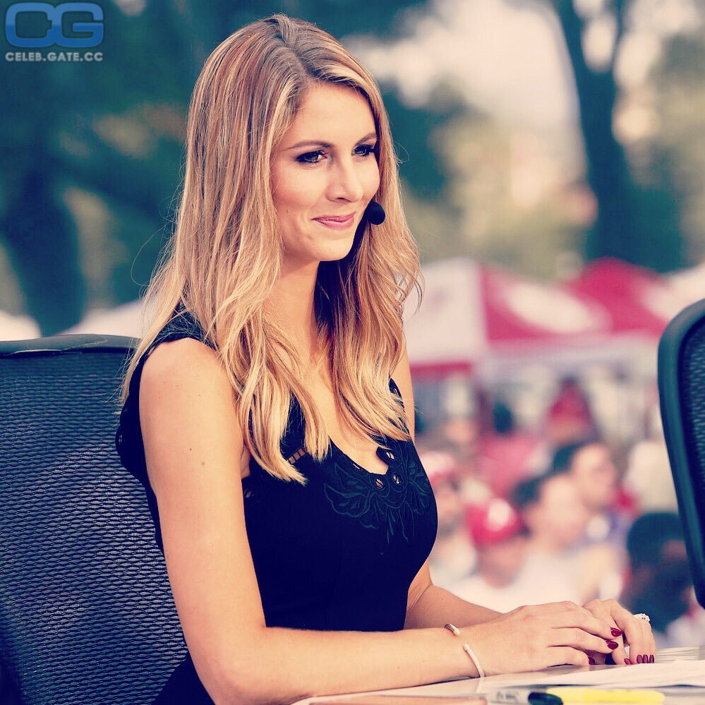 Laura Rutledge Nude 7 Hot Leaked Pics Naked 18+ Uncensored